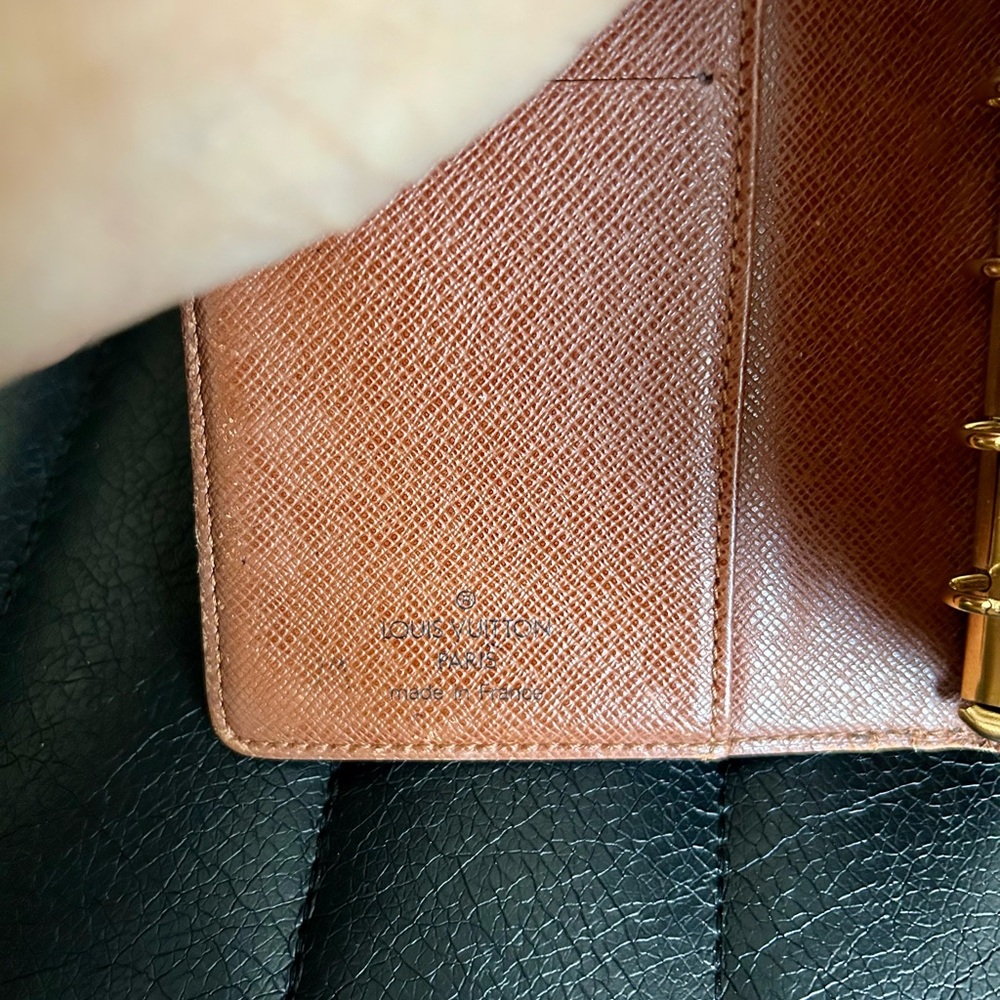 Louis Vuitton Monogram Agenda - Picture 8 of 13